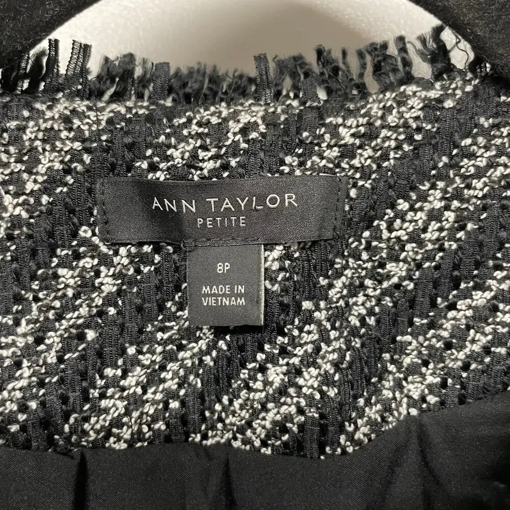 Ann Taylor Black White Striped Tweed Fringe Jacket Womens Size 8P Petite
